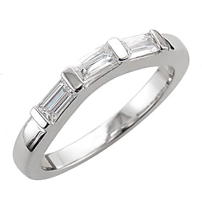 JBRM186.00 10kt White Gold Engagement Ring Set